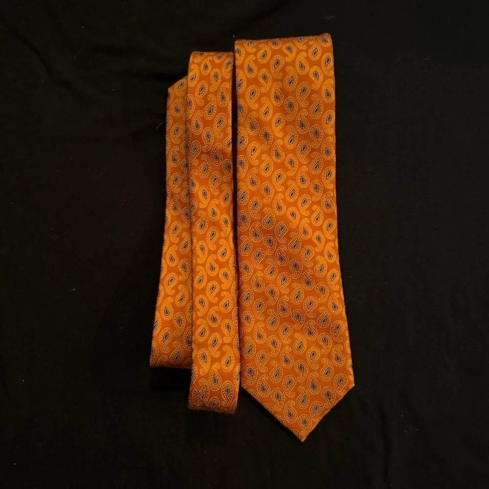 Like New Ted Baker London Geometric Tie